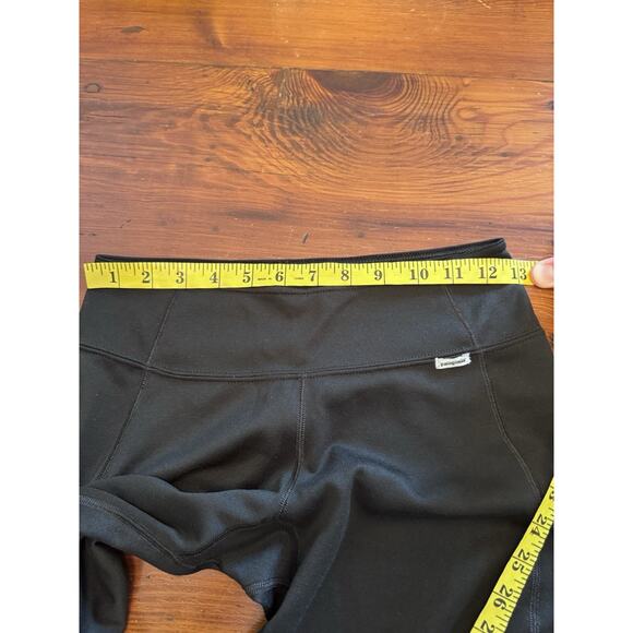 Patagonia Women's Capilene Base Layer Leggings Sz Small Black Ski Warm Snow - Picture 4 of 15
